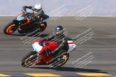 media/Nov-06-2023-Moto Forza (Mon) [[ce023d0744]]/4-Beginner Group/Session 2 (Bowl Tight Speed)/